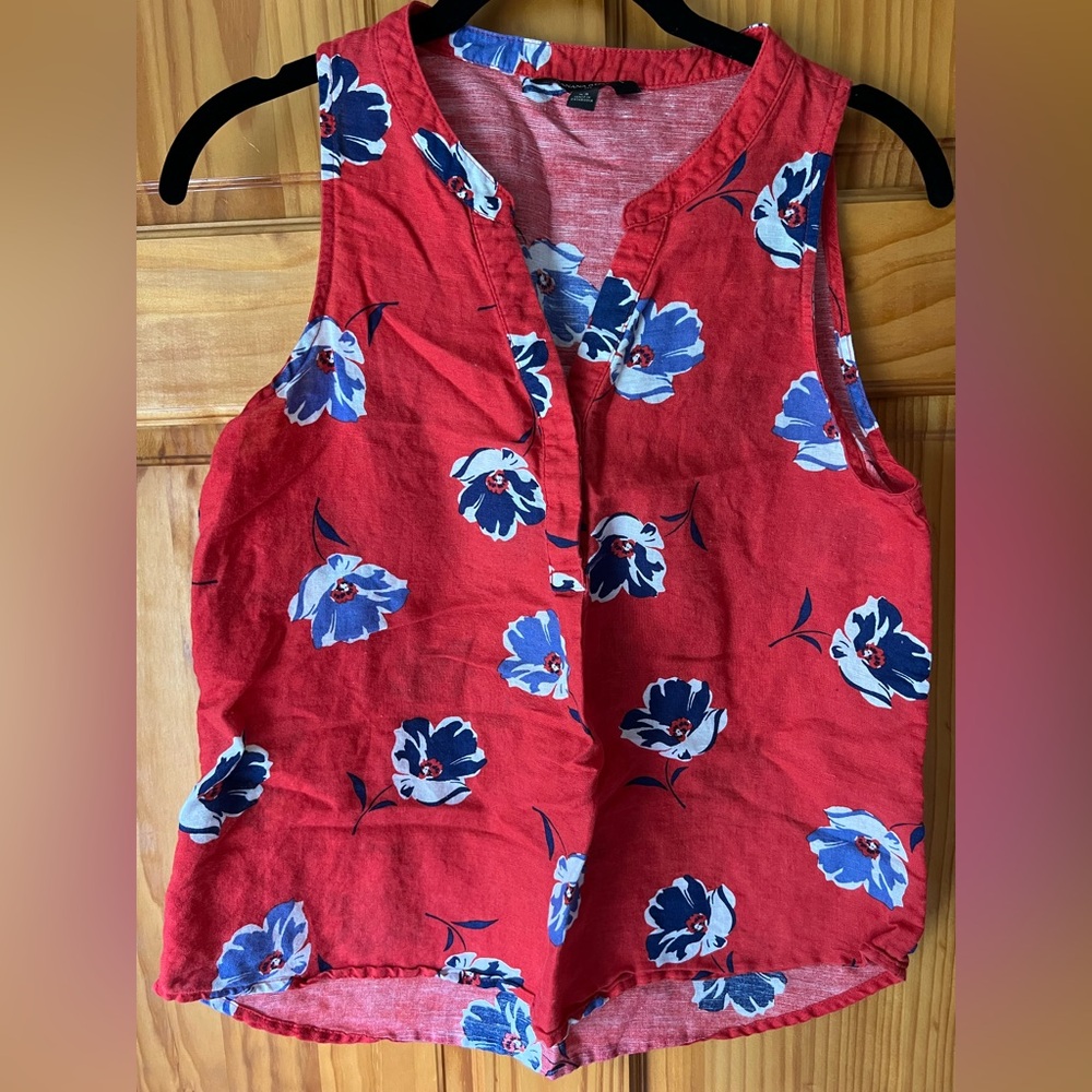 Banana Republic Red Floral Sleeveless Blouse